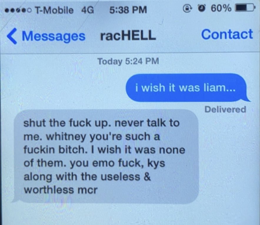 smoothietfb's tweet image. just found an old text with my sister after zayn left 1D