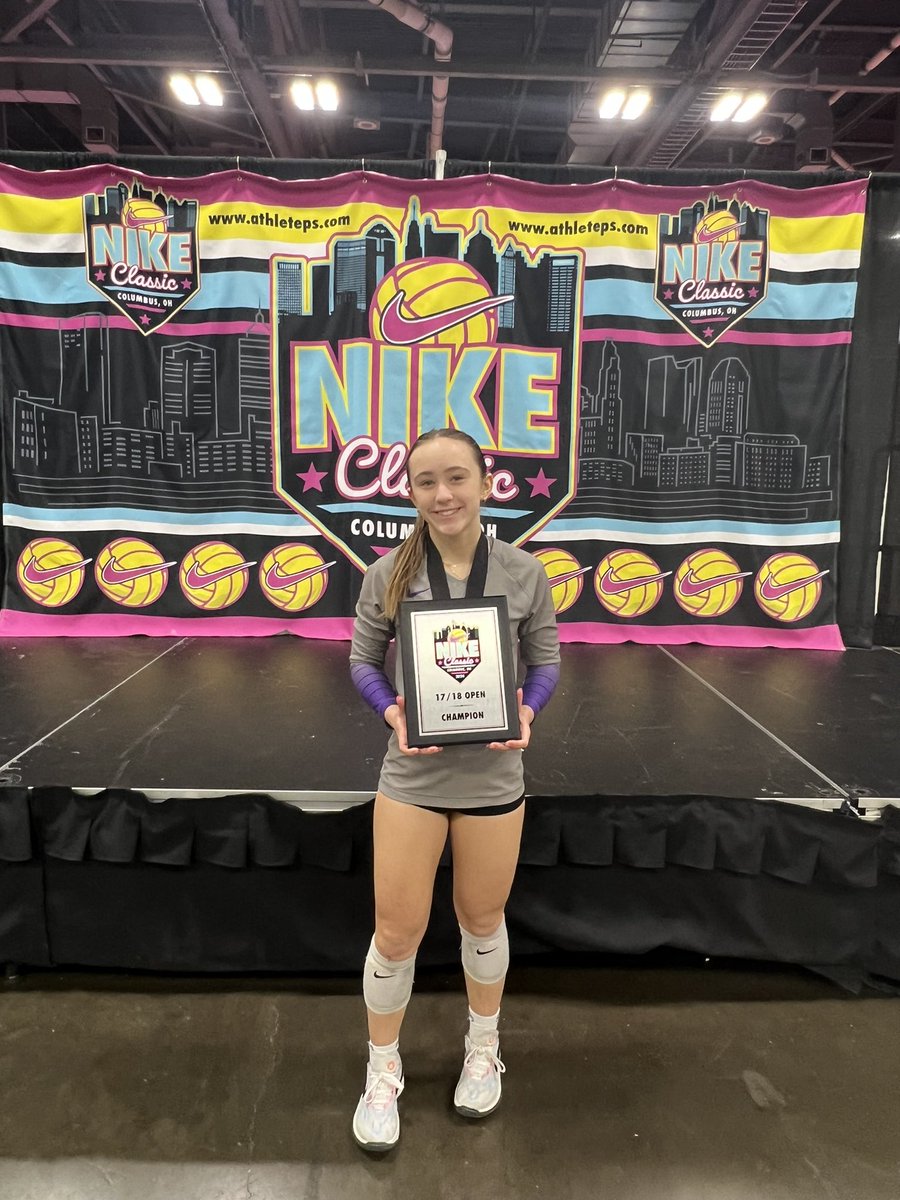 Undefeated this weekend! Finished first in 17/18 open at The Nike Classic! So proud of this team for all of our hard work! So excited for the rest of the season!! <a href="/circlecityvbc/">Circle City VBC</a>