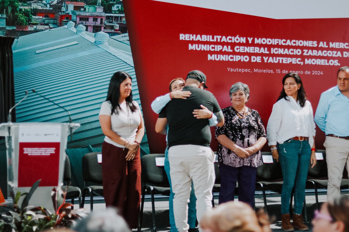 erikaconectate's tweet photo. ¡Un paso crucial para fortalecer nuestra comunidad! Por ello asistí a la rehabilitación y mejoras en el Mercado Municipal “Ignacio Zaragoza” del municipio de #Yautepec son fruto del compromiso con la ciudadanía. Enhorabuena @GobiernoMorelos #ProgresoLocal https://t.co/w9KsmmxUH2