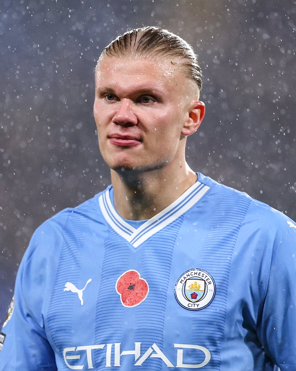 Erling Haaland in 2023: 🏆 Premier League ✅ 🏆 Champions League ✅ 🏆 FA Cup ✅ ⚽️ EPL and UCL top scorer ✅ 👟 European Golden Boot ✅ 📊 Most goals EVER in a single Premier League Season ✅ 🏅 Premier League Player of the Season ✅ 🙌 PFA Team of the Year ✅ 💪 PFA Players'