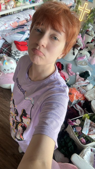 Done editing 🙏🏻 see you in a sec to continue cleaning up this mess lol https://t.co/LDq96MoQLS https://t