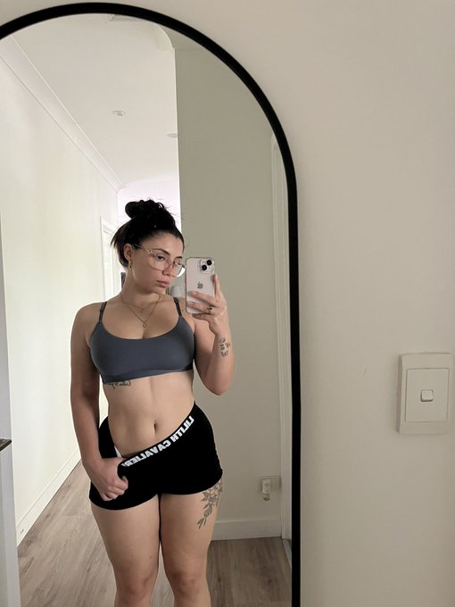 Goodmorning 😘 https://t.co/9Kj8DDEfhn