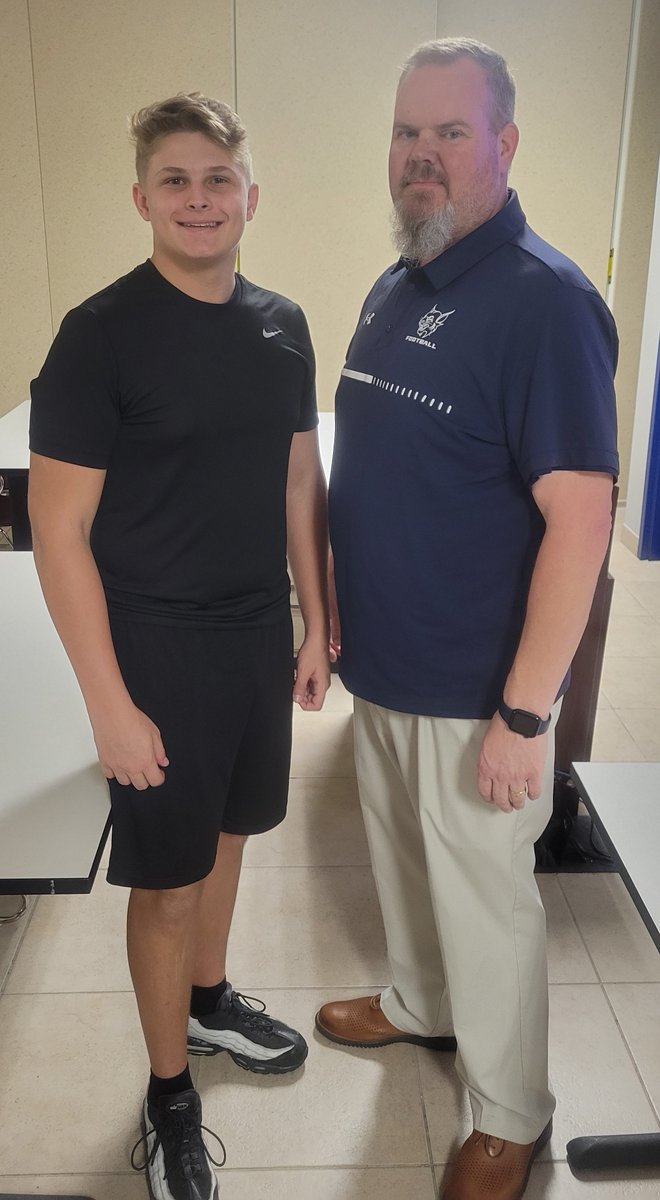 Evan_A_Savill's tweet photo. Awesome visit at St. Thomas University.  Thank you for the opportunity! @Coach_Rychel @CoachDrewDavis @CoachCJones_STU @watchwhat9do @Justin_M_Post @SLHSFBNextLevel https://t.co/amnC2Se7Fh