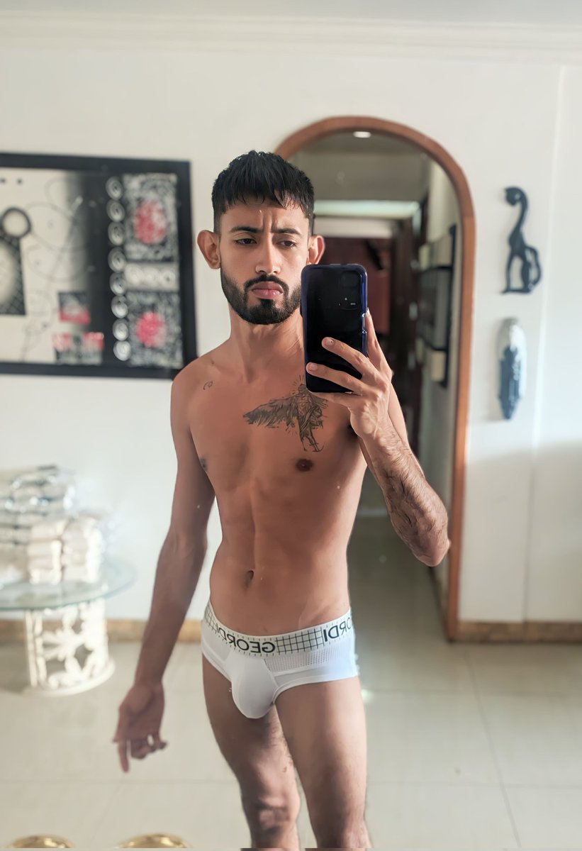 IzxAlex's tweet photo. Si creo un canal de telegram te suscribirias?😈
Dale Retw y comenta... 🔄
los leo...👀 https://t.co/XW1GN4y9Q8