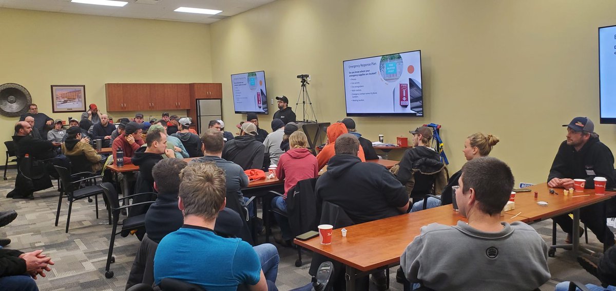 Premier Equipment tweet media