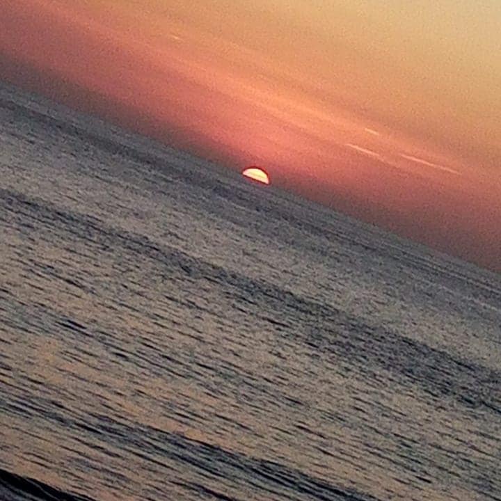 AllanIsmael6's tweet photo. #sunrisephotography #beautiful #airport #morning #sunsets 
#landscapephotography #instagood #summer #travelphotography https://t.co/4ZCkVCUbaO
