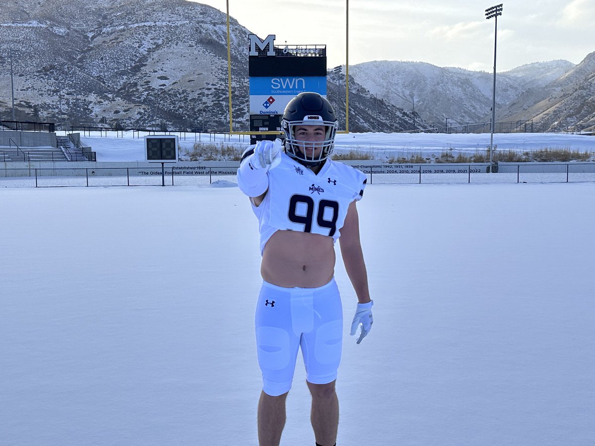 MacAndrew2024's tweet image. Had an outstanding OV to @MinesFootball
Big thanks to the mines staff and @bradyzingg for the hospitality
#helluvaengineer
@CoachKDMattox @CBruce_Sr @DKMOne3 @CoachAMarmolejo @coachbrenthilde @BDammone @MinesEQ @MikeM_Scout