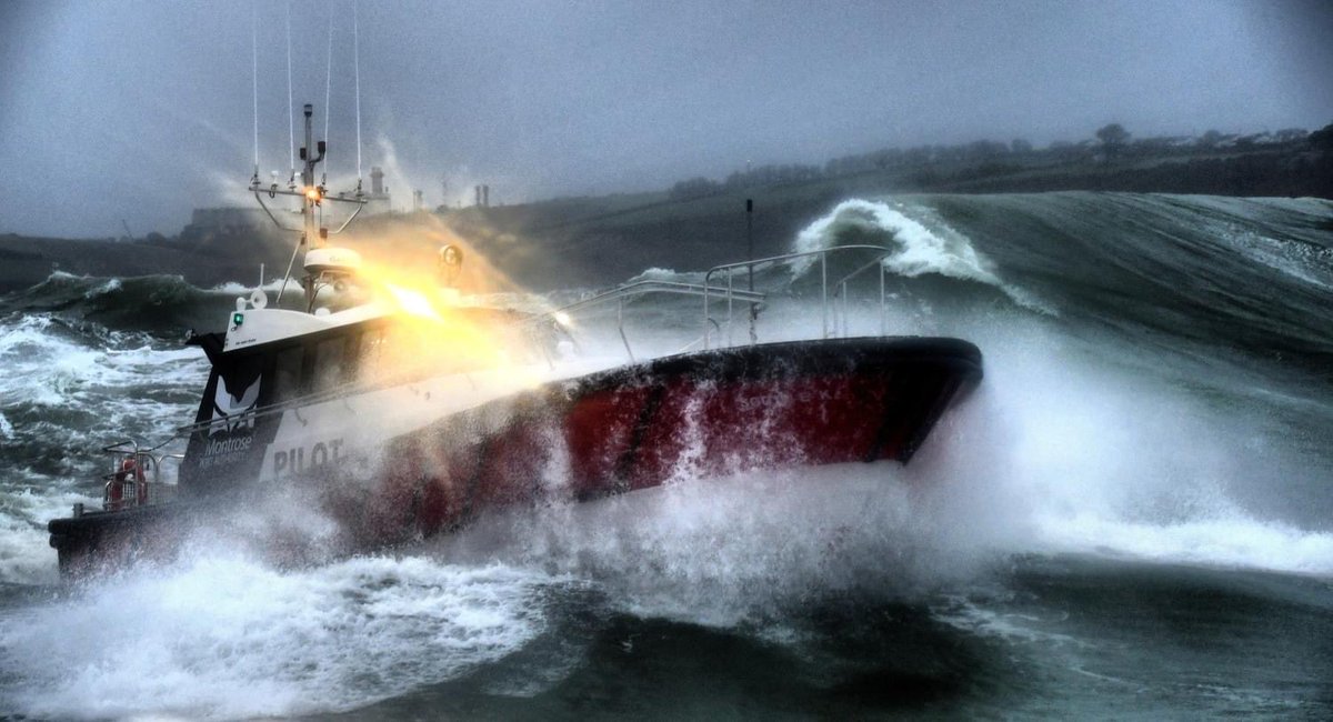 Safehaven Marine (@safehavenmarine) on Twitter photo Pleased to have signed contracts with Biscayne Bay Pilots, Miami, Florida to supply Interceptor 48 pilot as their new all-weather pilot boat. Our 64th pilot boat will also become our first pilot boat for the USA. <a href="/FLHarborPilots/">FLHarborPilots</a> #madeincork Pleased to have signed contracts with Biscayne Bay Pilots, Miami, Florida to supply Interceptor 48 pilot as their new all-weather pilot boat. Our 64th pilot boat will also become our first pilot boat for the USA. <a href="/FLHarborPilots/">FLHarborPilots</a> #madeincork
