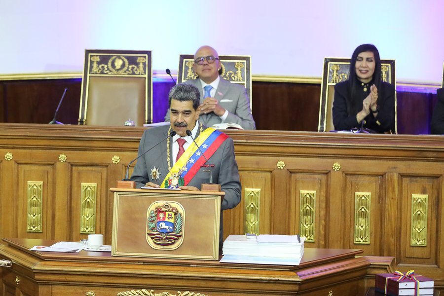 BrigadasCHCH's tweet photo. #Ahora Pdte. @NicolasMaduro: Designo a Alex Saab como nuevo Presidente del Centro de Inversiones Productivas de Venezuela

#15Ene
#MemoriaYCuenta2023 https://t.co/0KEmPI0kHu