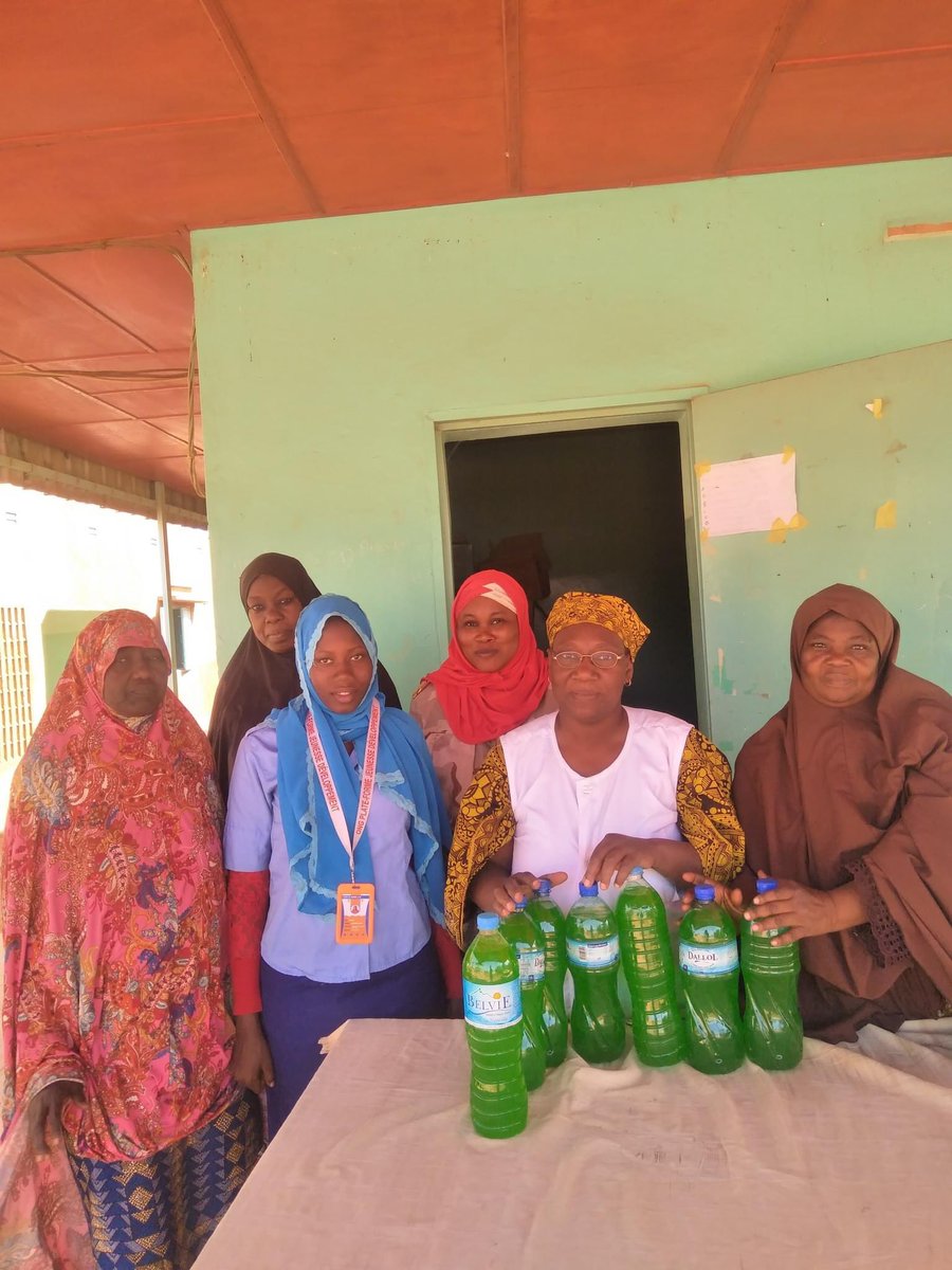 ongplafojeudev's tweet photo. #Don_de_kit_hygiènique_au_CSI_Recasement
Sur initiative et fonds propre, Ce lundi 15 janvier 2024, #l_ONG_PLAFOJEUDEV à travers sa coordinatrice régionale de Niamey #Rachida_Mounkaila, https://t.co/CbNhN1W4Yh
