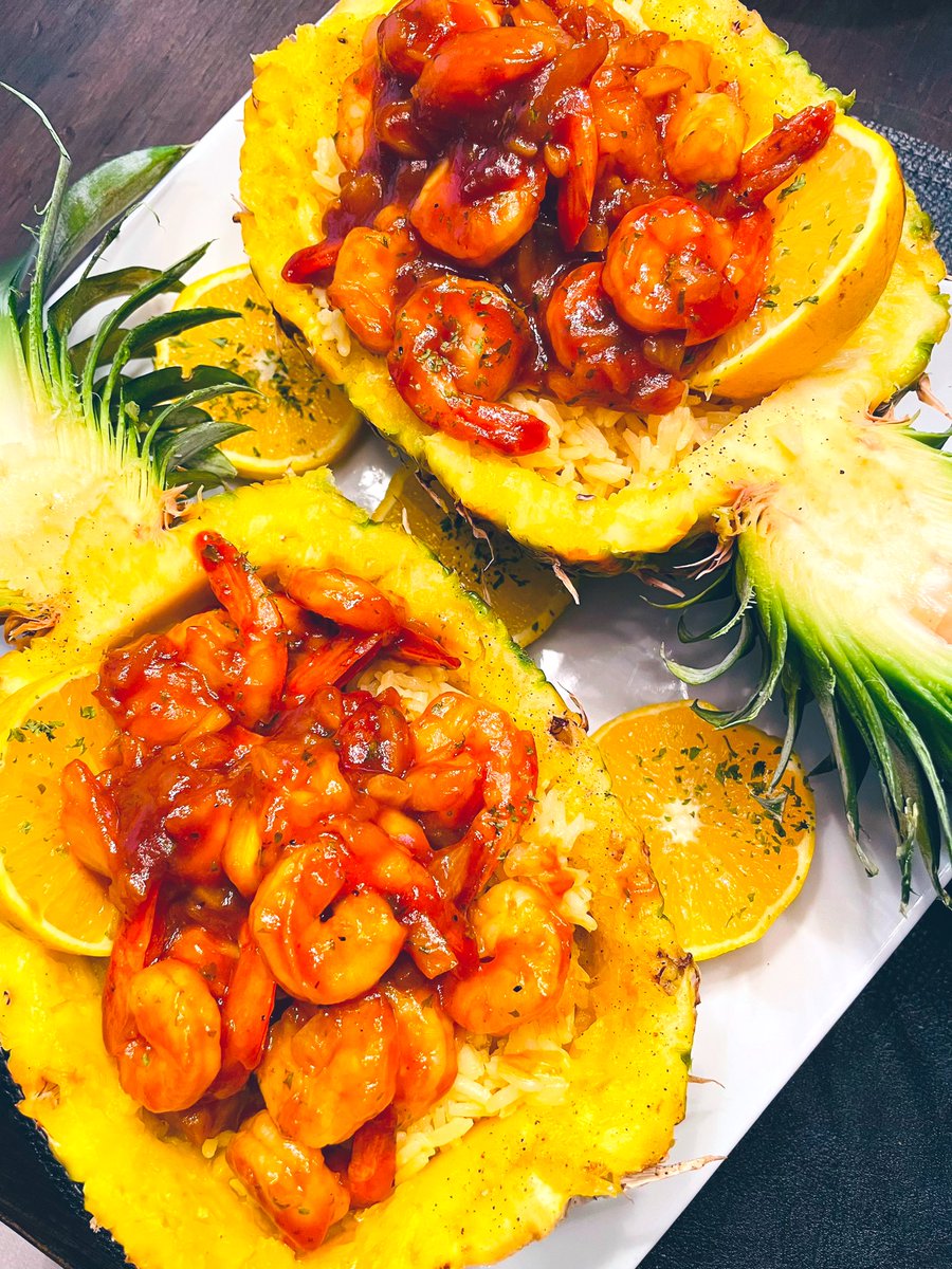 amethystgem2120's tweet photo. Bringing the Tropics to January 🍍🥥🍤
Pineapple Boat
🍍Coconut Ginger Rice
🍍BBQ Shrimp w/Pineapple https://t.co/8XYrCYpV1K