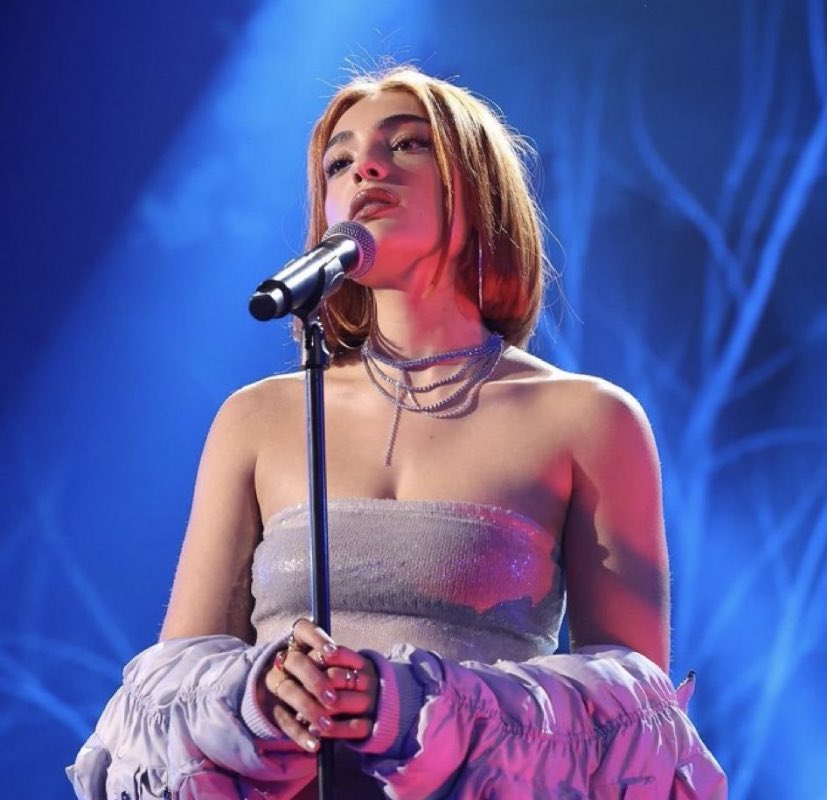 dieeezzz's tweet photo. HAS GANADO OT EN LA GALA 7 VIOKETA, ENHORABUENA, ultimo empujon gente aunq amo a kiki, SLAVAR VIOLETA💜 #OTGala7 #SALVARVIOLETA #KiVi15E https://t.co/tOIe7MOcyk
