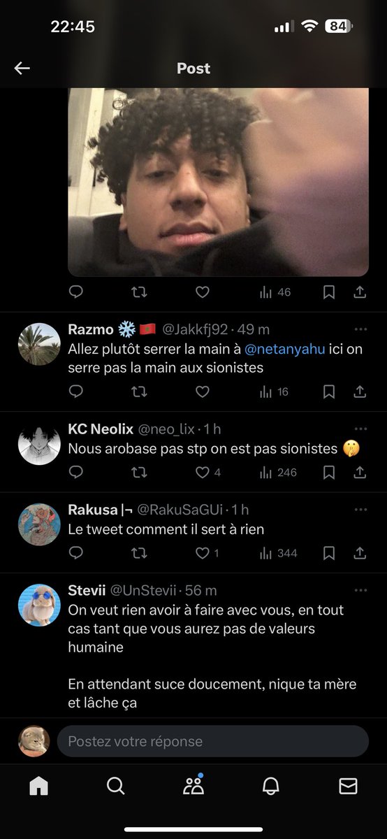 TagrandeTante_'s tweet photo. @KarmineCorp @LeBlueWall @Kammeto ok vita a chock sa comm sur l’affaire spinx comme jamais. Mais svp dites quelque chose parce que nous,  fan vita on a rien demander et le cm vita qui se fait insulter sa mère de pute non plus 1/2 https://t.co/10MOoLs3lL