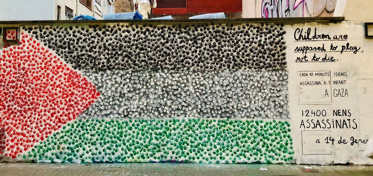 FamiliesPau's tweet image. "Se suposa que els nens han de jugar, no morir".

Travessera de Gràcia, 104, Barcelona.