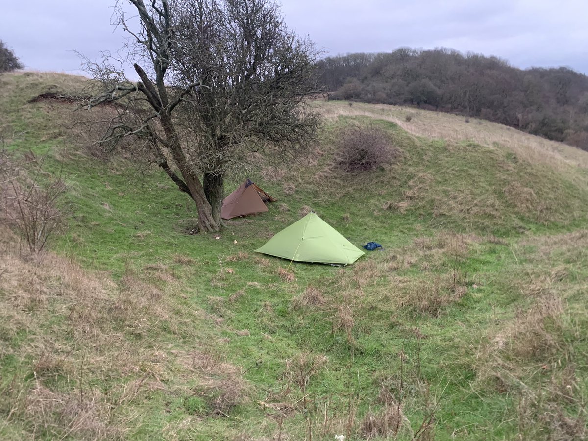 Winter wild camping in the north #Chilterns #Hertfordshire -3° and the tent was rather crisp in the morning.
