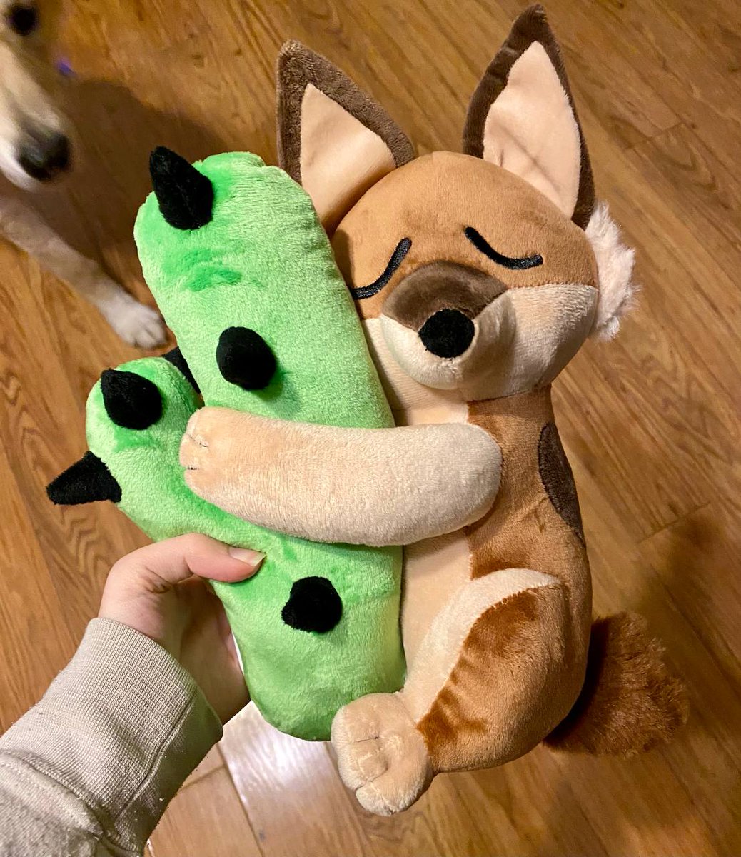 coyote cactus plush are now available, they’ll be shipped after thursday when we’re home from FC!! etsy.com/listing/165790… Cutest plush ever t.me/theroguezcomms…