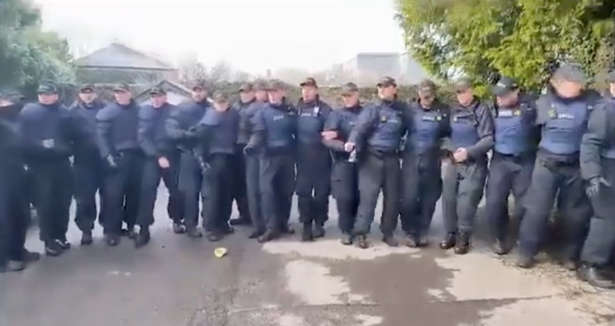 The country is at boiling point. Around the country we see ordinary men and women who never protested before coming out to reclaim their communities from an increasingly desperate rogue government, who have now turned the full force of the law on the people. Seeing the riot squad