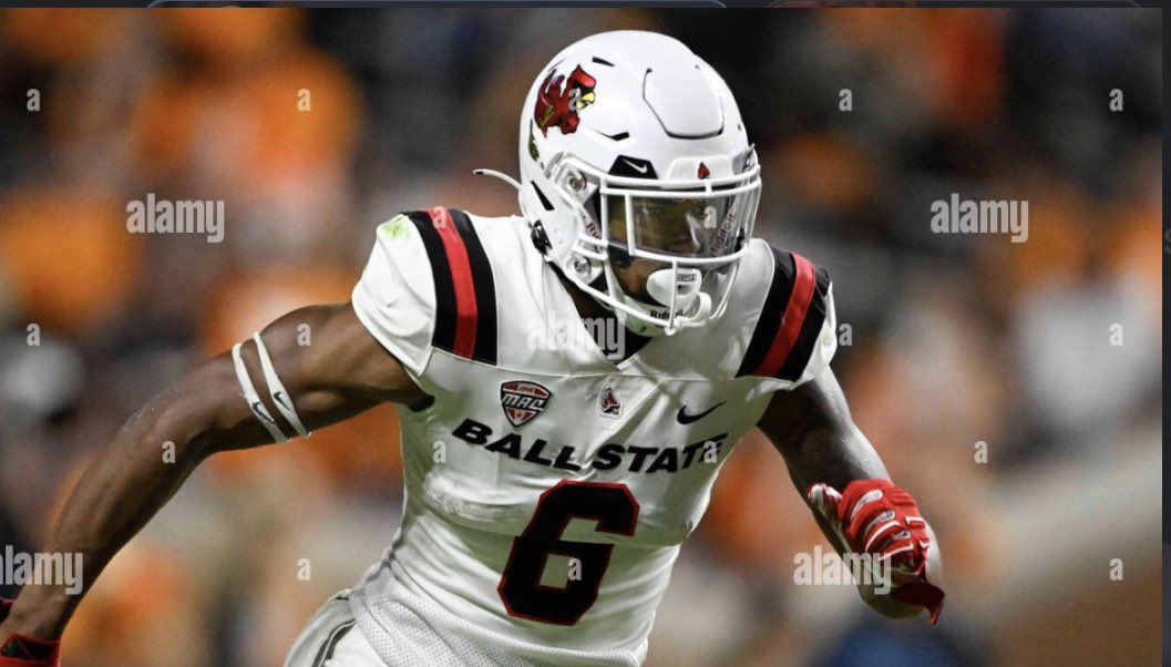 ty_watkins23's tweet photo. After another amazing Junior Day I am Extremely blessed to earn an OFFER from @BallStateFB @BSUCoachNeu @CoachMorris_ @allentrieu @mohrrecruiting @clint_rivals @CoachJMStevens #AGTG https://t.co/ZNWxdpToku