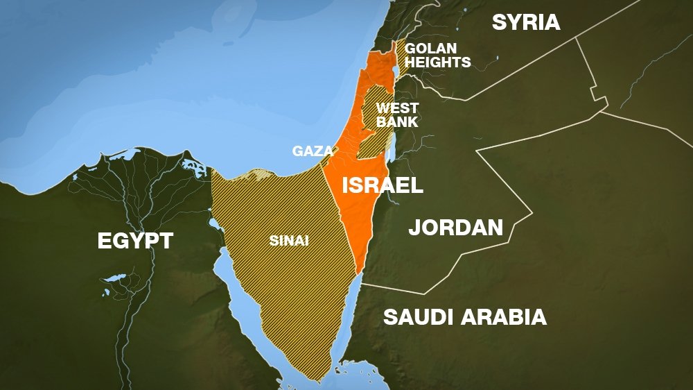 Megatron_ron's tweet photo. BREAKING:

⚡ 🇮🇱🇪🇬 Israeli - Egyption clashes reported by the israeli media

Palestinian media reports about the heavy clashes at the Egyptian Border with the Gaza Strip!

Israeli Channel reports that Egyptian Army soldiers crossed the Israeli border and opened fire against Israeli Border Guards forces!

https://t.co/0LWwK3vm7y