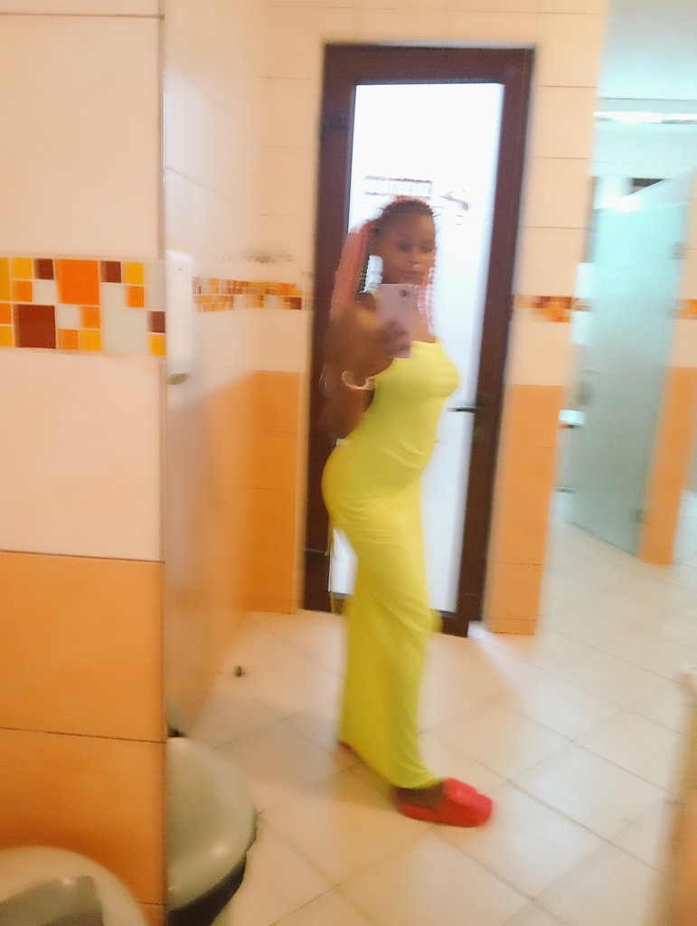 Don't try to challenge me in me bedroom, I don't want to see you 😔 loose 😂... Let's see whom can make the other person cum more