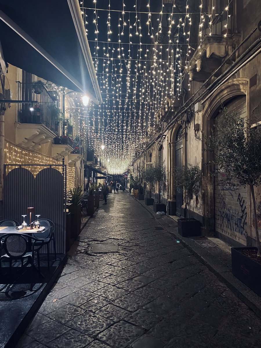 josecalderabar's tweet photo. Via Santa Filomena, Catania, Italia. Enero 2024. #Catania #Italia #ViaSantaFilomena https://t.co/bBAdQnzWQG