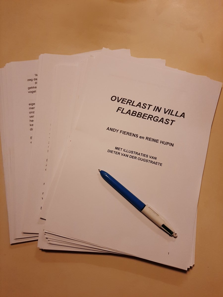 andyfierens's tweet photo. Vandaag hebben we de laatste puntjes op de i gezet. Nog één keer alles nalezen en ons boek kan naar de drukker.

#kinderboek #kinderboekentip #overlastinvillaflabbergast #houtekiet https://t.co/7s6xBdngZ5