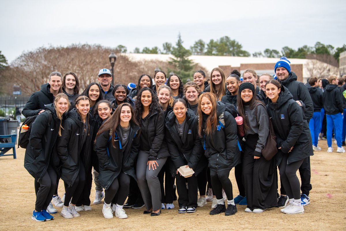 DukeSOFTBALL's tweet photo. Celebrating the life and legacy of Dr. Martin Luther King Jr. at the MLK Unity Rally 💙 https://t.co/zzP3Aj2x4b
