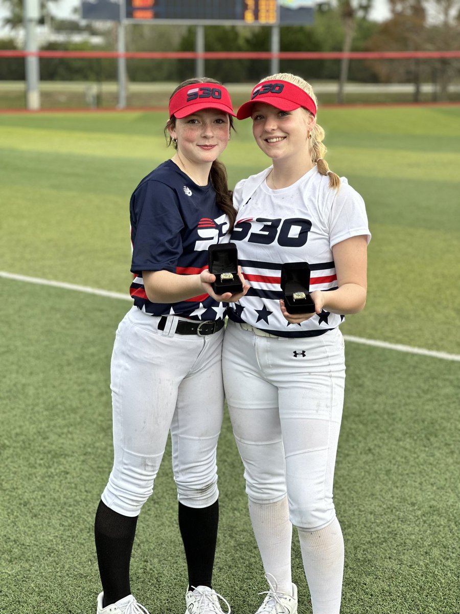 NightmaresRG's tweet photo. LFG!!!! Congratulations to these four Lady Nightmares! Representing 🧟‍♀️🥎 to the fullest! BIG SHOUTOUT @MollyGarfield88 @MorganLuddy for being selected to the championship game! @aliamartone @harleyemmendorf @ExtraInningSB @LegacyLegendsS1 @GameTimeCT @RASports @NightmaresNew 🧟‍♀️🥎 https://t.co/POUZCl3icV