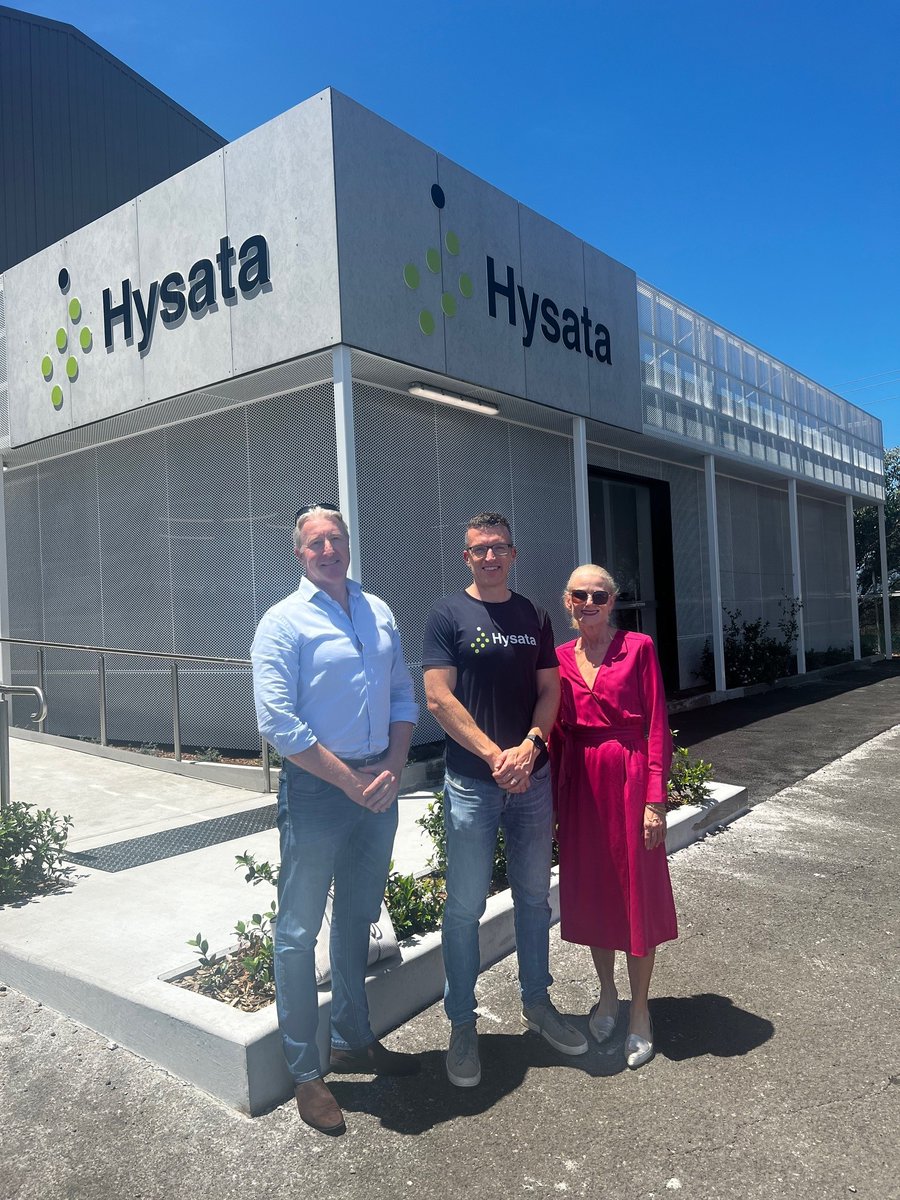 HysataH2's tweet photo. Hysata was delighted to host @amchamaustralia CEO April Palmerlee and NSW General Manager Doug Grant recently at our Port Kembla facility.
Thank you AmCham Australia for your support!
#EfficiencyWins #WeAreHysata #GreenHydrogen #H2au https://t.co/meFJSeFkz2