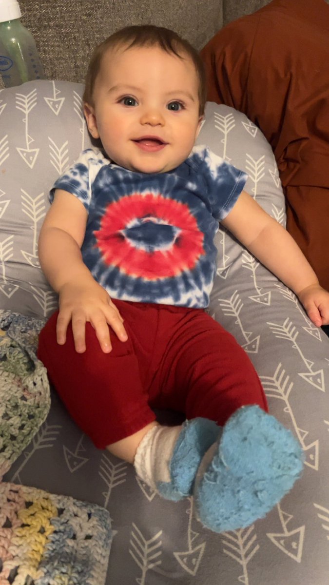 macyy_rose's tweet photo. My #phish baby ❤️⭕️💙 https://t.co/Fvxz5vekRJ