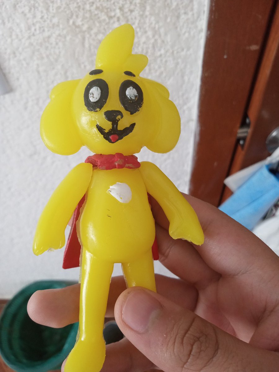 Figura de Mikecrack 💛