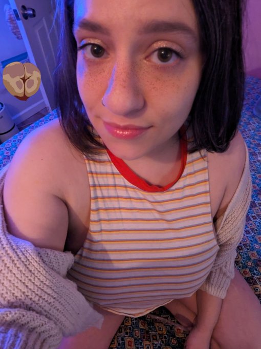 Traveling to NYC tomorrow to make a ton of gorgeous porn for ya'll, if you want BTS &amp; exclusives as well<a href="/tag/mvsales"class="tags"><span>#mvsales</span></a>