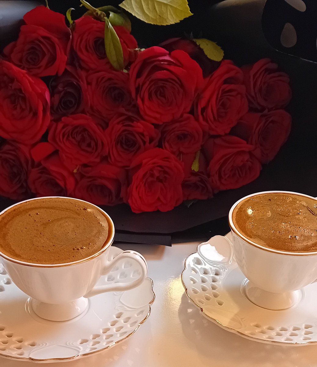 Saja20__'s tweet photo. @i3bodM حاولت الاقي غير القهوة 🙂 https://t.co/bjogLWABtv