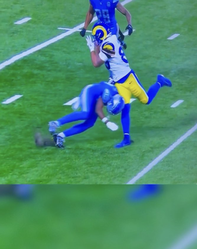 AskTheScout's tweet photo. NFL has been adding and changing rules to better protect players from injury. I have seen to many hits like this that have caused major knee injuries. NFL needs to put a stop to these type of hits if they truly want to protect players. https://t.co/emIiXdrbtK