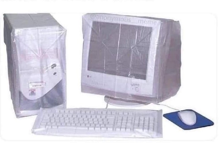Rocio_La_Blanca's tweet photo. Silvio Ovelar presenta las computadoras que compraron por 15 millones 🤑 https://t.co/5pzWO6mJKa