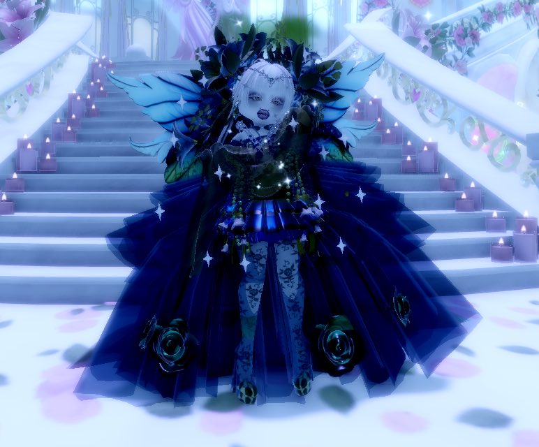 V0idFa1ryz's tweet photo. *When the evergreen forest glows a new fairy has been born~🌲* #roblox #royalehighcampus3 #royalehighcrosstrade #royalehighglitterfrost #RoyaleHighNewSet #royalehighdorms #royalehighset #springhalo #TREASURE #royalehighdiamonds @RoyaleHighValks https://t.co/KTxcANJTcB