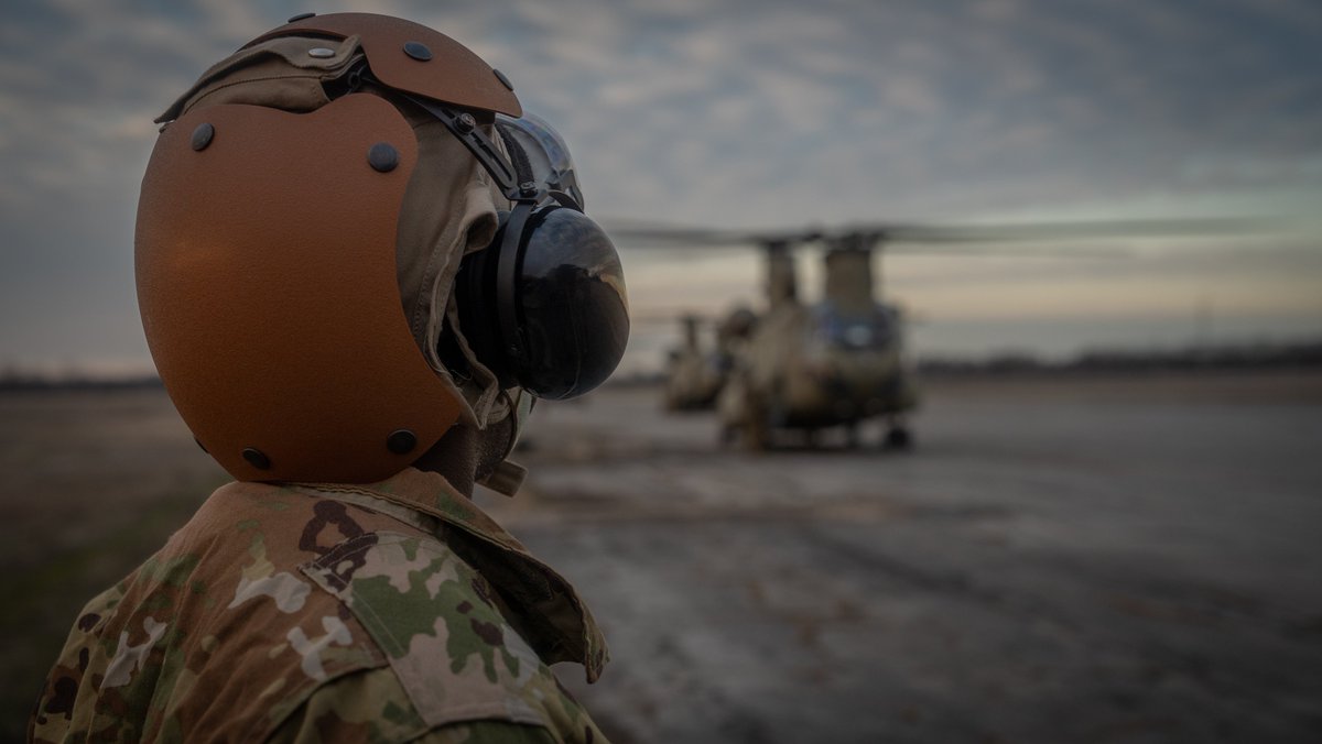 101stAASLTDIV's tweet image. “I think really it’s the culture and the willingness to tackle the problems, the way we pursue Air assault mastery really sets us apart,” - Lt. Col. Robert Wells, G5 Planner. 

The FARP at Millington, TN for the #LLAASLT