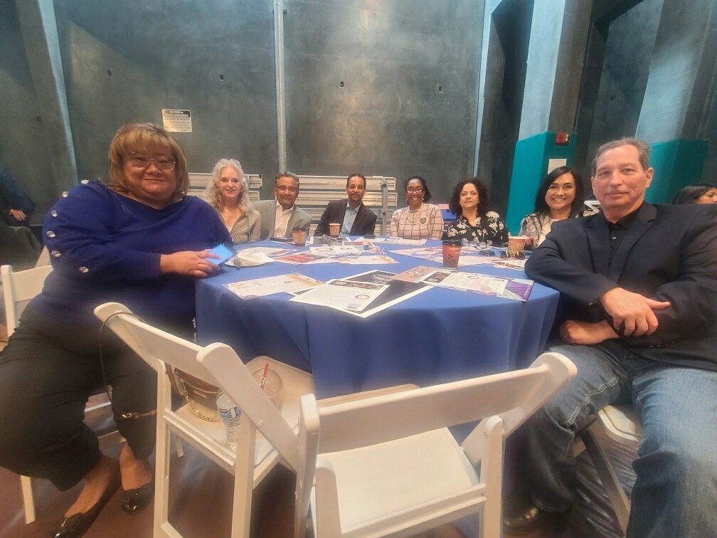 Easter Finley tweet media