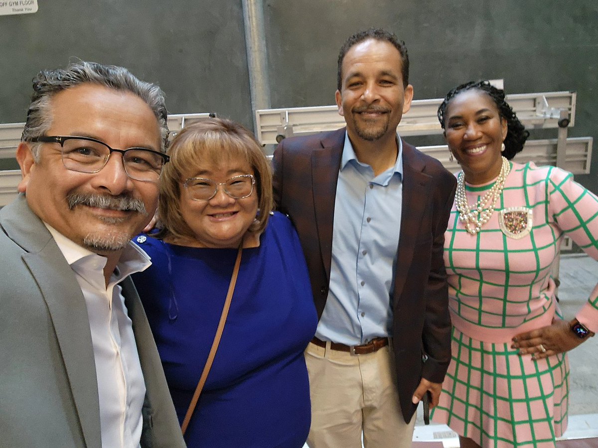 Easter Finley tweet media