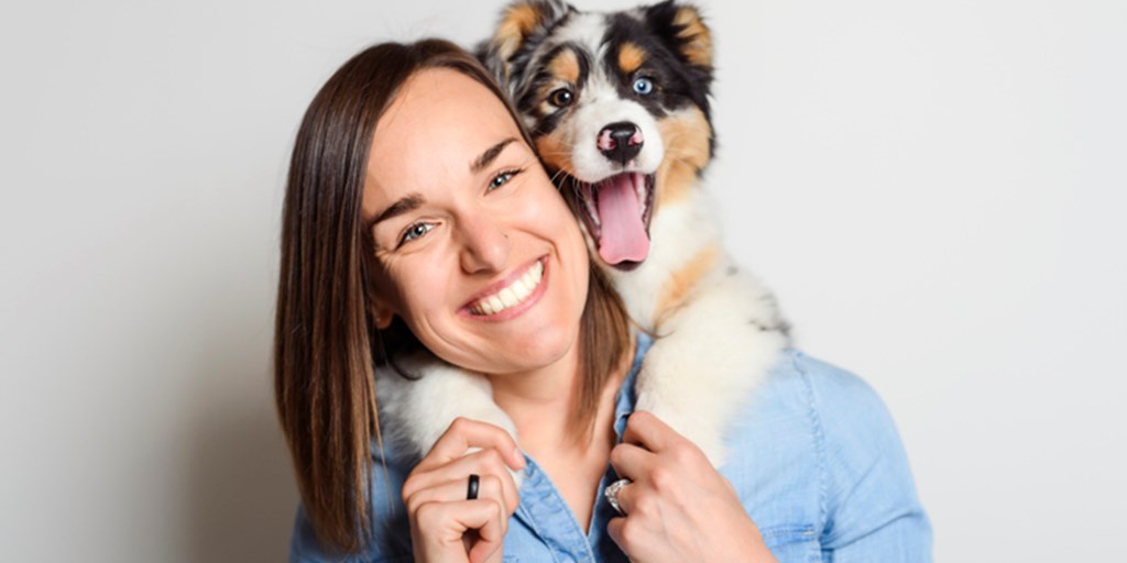 Can dogs laugh? 🤔  🐾  😂 It turns out it may be possible, though not in the way that we as humans think. Instead, a dog’s #laugh sounds more like a #pant than what we consider a typical human laugh.

Interested in reading more? Follow along here: bit.ly/3RwZF98