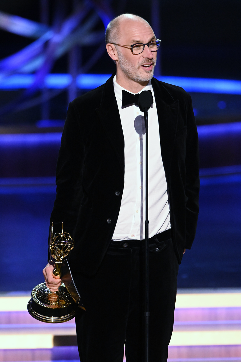 4ChionLifestyle's tweet photo. Jesse Armstrong accepts the Emmy Award for outstanding writing for a drama series for “Succession.” #succession #emmys2023 #emmys #4chionstyle #4chionentertainment
https://t.co/6COOXLd8G6
Photo by Phil McCarten/Invision for the Television Academy/AP Images https://t.co/CT6QiD7OVJ