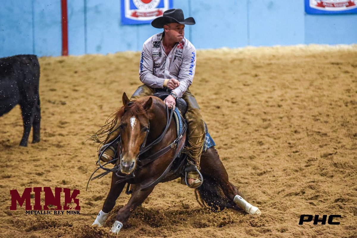 XITRanch's tweet photo. 🏆Co-Champion🏆 Congratulations to Matt &amp; Tara Gaines and SUGARR DADDY by $10 million sire @KitKatSugarXIT https://t.co/UypJxAKWld