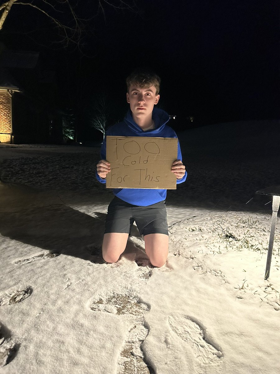 Kaden_Lange2's tweet photo. @BorgiaPrez Insane temperatures outside tonight. I will be taking my protest to the streets tomorrow. https://t.co/YFJpoM9zkY