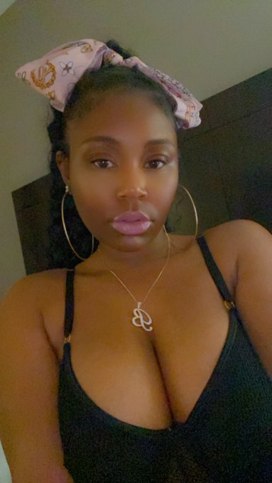 🎀 https://t.co/vxAJJ5Wb7q<a href="/tag/newprofilepic"class="tags"><span>#newprofilepic</span></a>