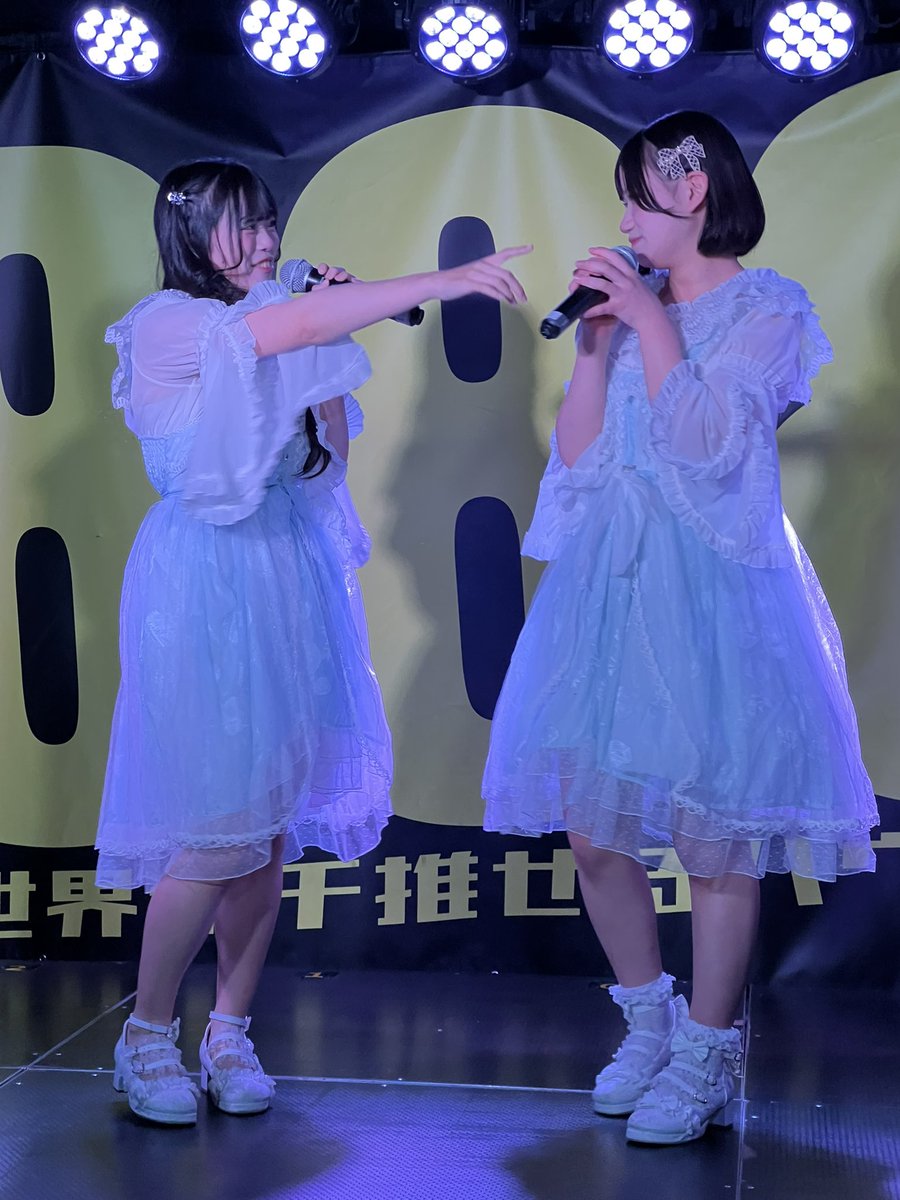 Yoda58936158's tweet photo. いいです、シトラス定期
恋風邪、おいでませと沸いて
可愛いオリジナル曲で〆
企画も楽しかったです
22日の定期も沸きますよ🫢
#SITELLA #シトラス
#星乃キララ #白羽ふうか https://t.co/PYUz5MHLwP