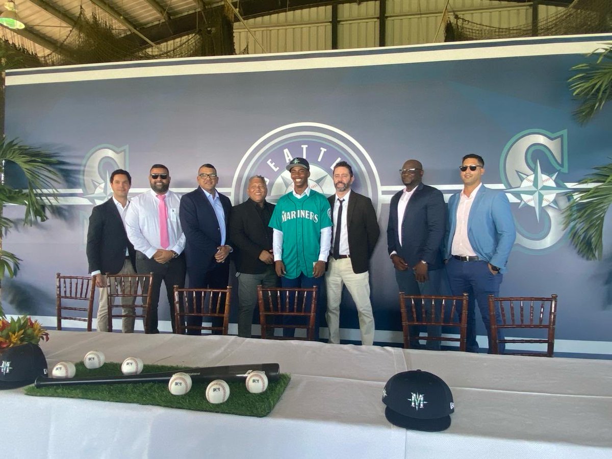 Un día muy especial. 15 January 🇩🇴 mariners!!!