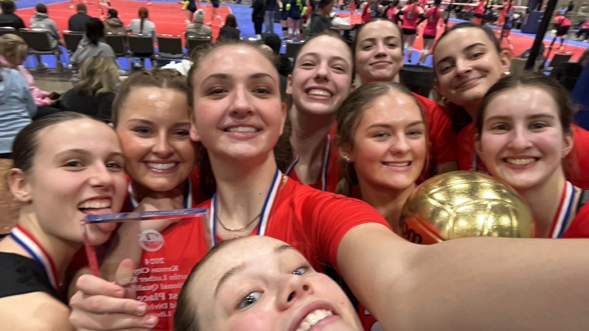 Brynn Stowell tweet media