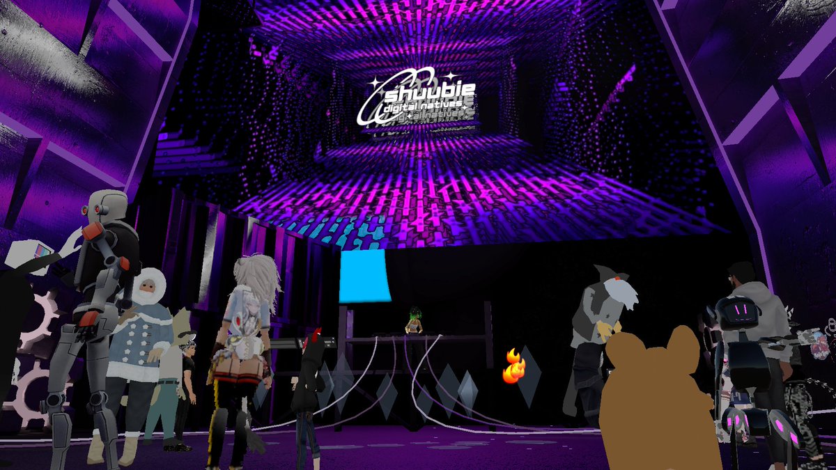 sosuke_jp's tweet image. まったく知らないイベントだったけど、フライヤの雰囲気良くて、好きそうな音が流れるかも、と join。
入室したら、Vois sur ton chemin（好き）が流れてたのでしばらく滞在してる。ワールドが広くて居心地いい。
今、DJ２人目、音のセレクトは独特、でも嫌じゃない。なんてジャンルだろ？