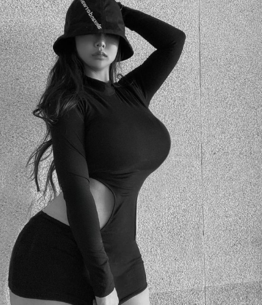 拍了私房 想要的点赞 记得只能自己看哦！大屁股！