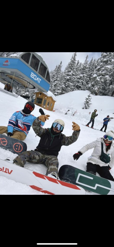 TwanDaddy96's tweet photo. I’m an addict for some Pow 🏂 https://t.co/0jCmL5xOrC